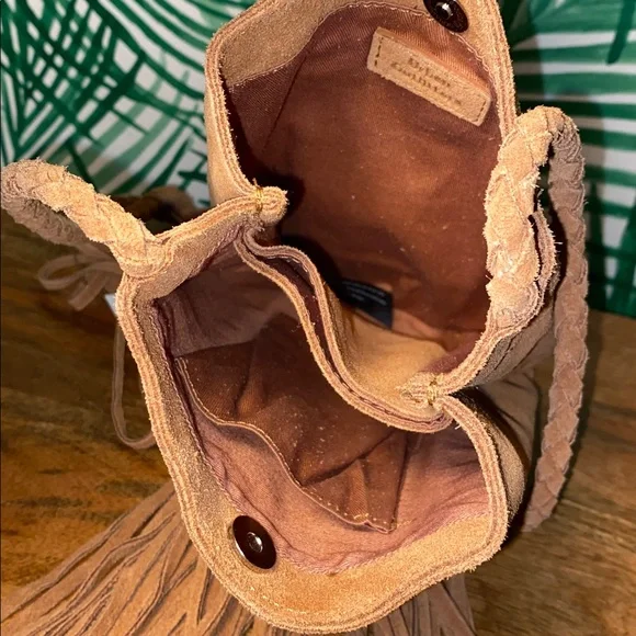 Urban Outfitters Brown Suede Fringe Tassel Crossbody Bag - Picture 6 of 7